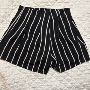woman striped shorts small